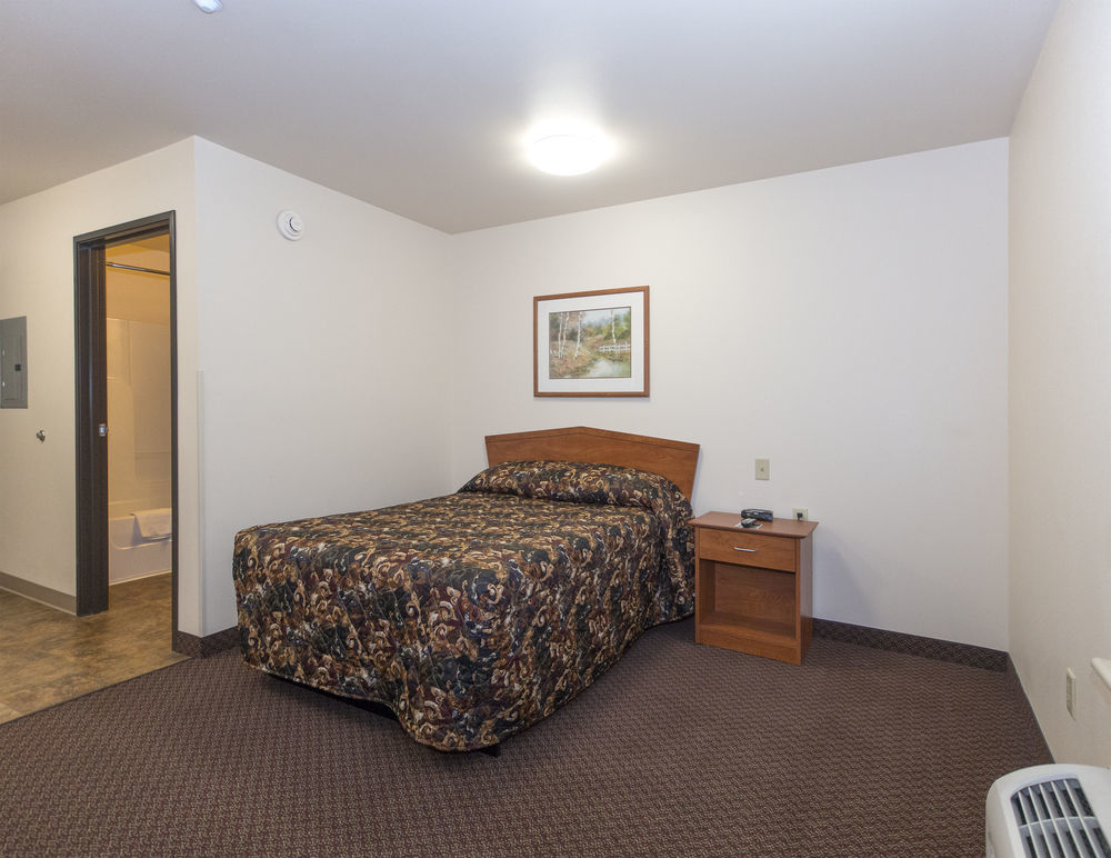 Woodspring Suites Louisville Clarksville Exterior photo